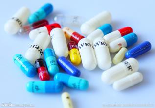 FDA开闸放水：3个月批准12个新药上市