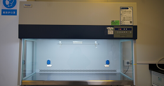 垂直层流洁净工作台.jpg